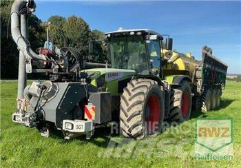CLAAS XERION 3800 TRAC Espalhadores de estrume
