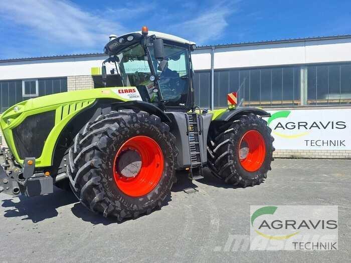CLAAS XERION 4000 TRAC Tratores Agrícolas usados