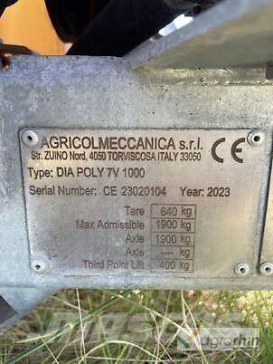  DIA POLY 7V 1000 Pulverizadores rebocados