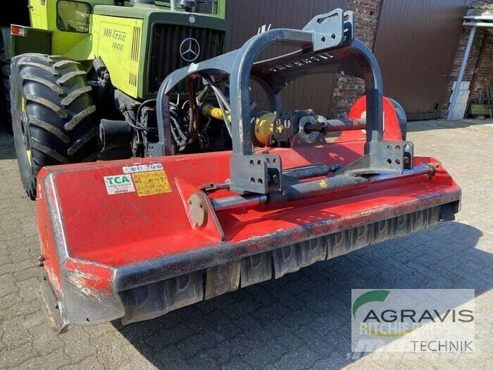 Dragone VP 220 Gadanheiras e cortadores de folhas para pastos