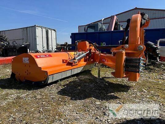 Falc MASTER SUPER 1800 Gadanheiras e cortadores de folhas para pastos