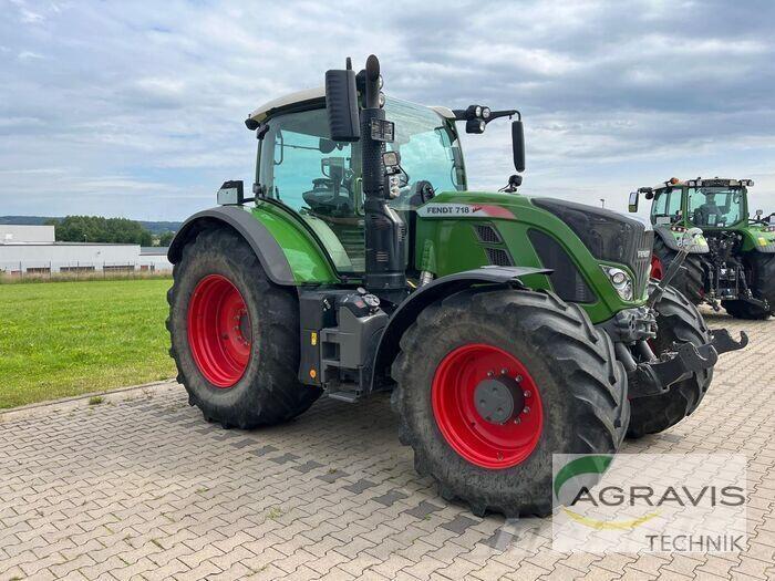 Fendt 718 VARIO S4 Tratores Agrícolas usados