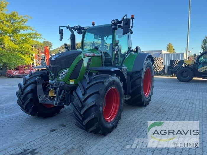 Fendt 724 VARIO GEN-6 Tratores Agrícolas usados