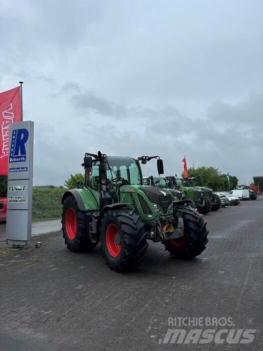 Fendt 724 VARIO SCR Tratores Agrícolas usados