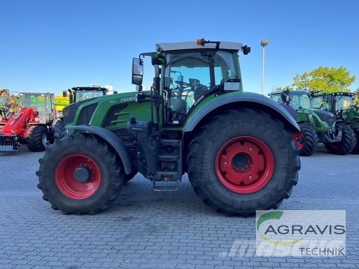 Fendt 828 VARIO S4 Tratores Agrícolas usados