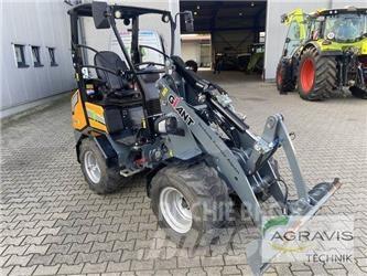 GiANT G2200E Carregadeiras de rodas