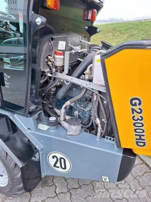 GiANT G2300 HD Carregadeiras de rodas