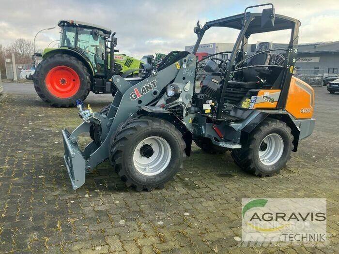 GiANT G3500 Carregadeiras de rodas