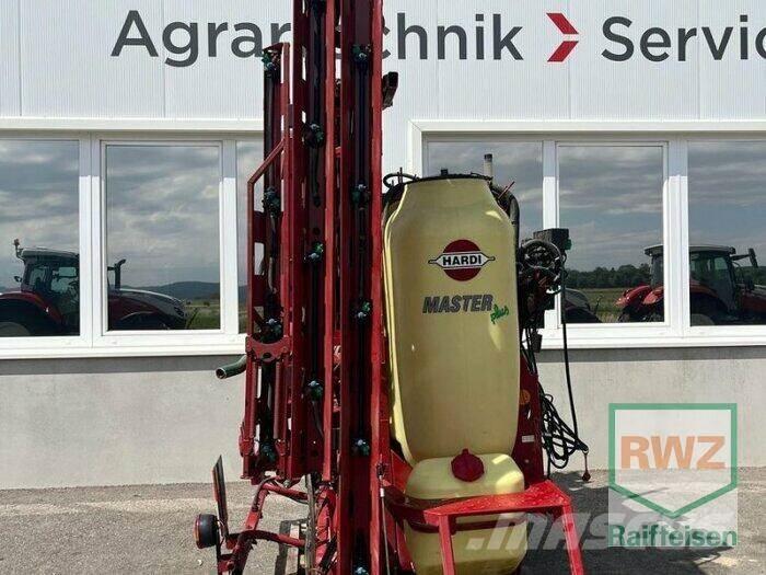 Hardi Master Plus Pulverizadores rebocados