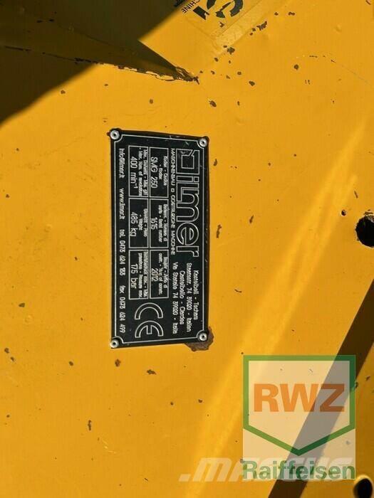  Ilmer Mulcher SMG 250 Gadanheiras e cortadores de folhas para pastos