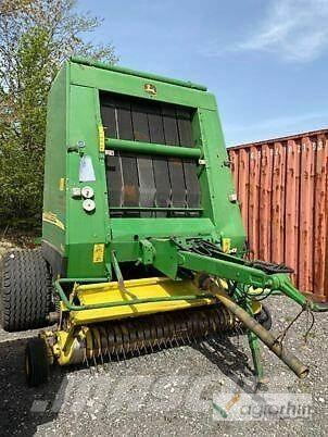John Deere 592 MAXICUT Enfardadeira de rolos