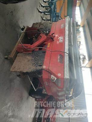 Kuhn Axis 20.1W Espalhadores de minério
