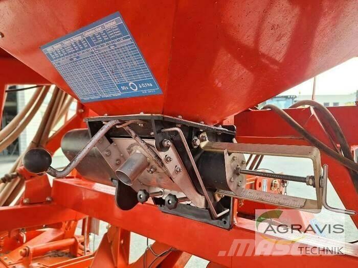 Kuhn HR 3003 Grades mecânicas e moto-cultivadores