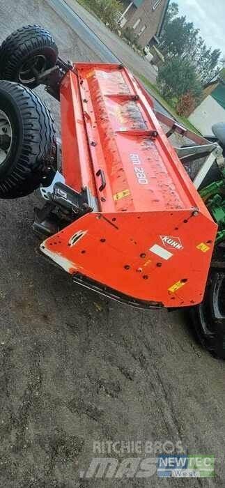 Kuhn RM 280 Gadanheiras e cortadores de folhas para pastos