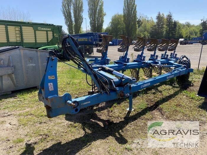 Lemken VARI-DIAMANT 10 Charruas reversíveis
