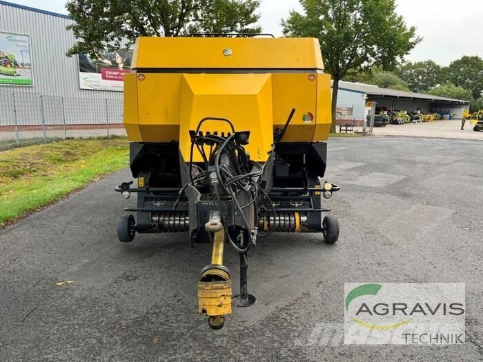 New Holland BB 940 Enfardadeira de fardos quadrados