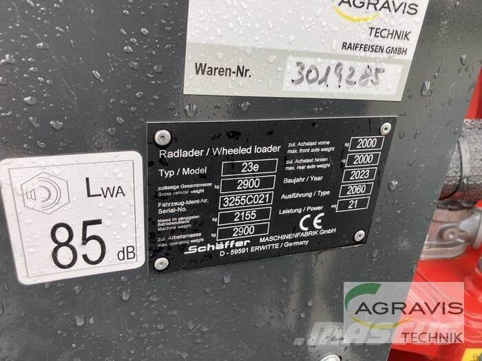 Schäffer 23E Carregadeiras de rodas