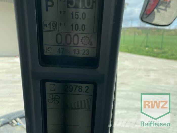 Steyr 4135 Profi CVT Tratores Agrícolas usados