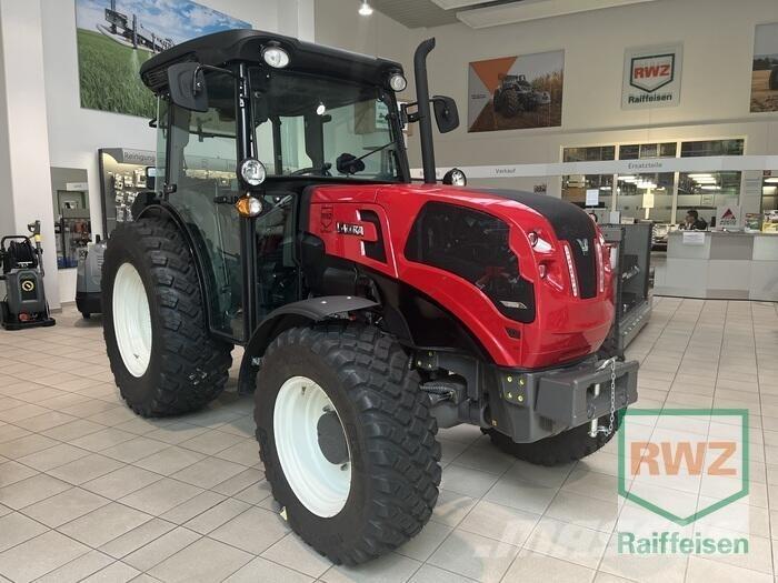Valtra F105S 2D3 Tratores Agrícolas usados