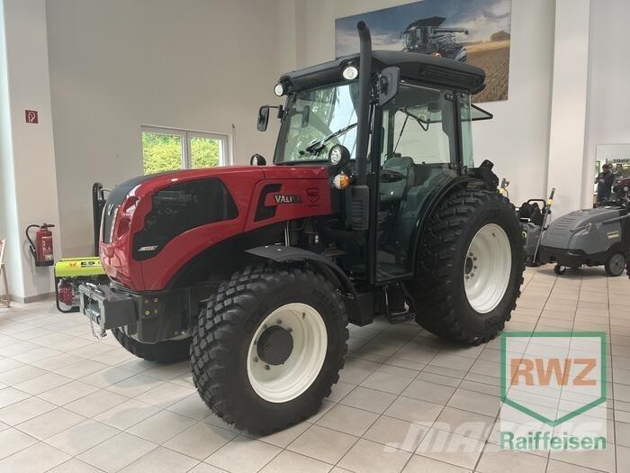 Valtra F105S 2D3 Tratores Agrícolas usados