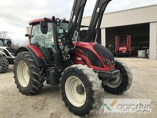 Valtra N114EH5 Tratores Agrícolas usados