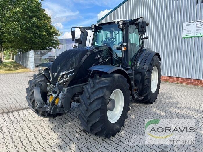 Valtra T 235 D 2A1 Tratores Agrícolas usados