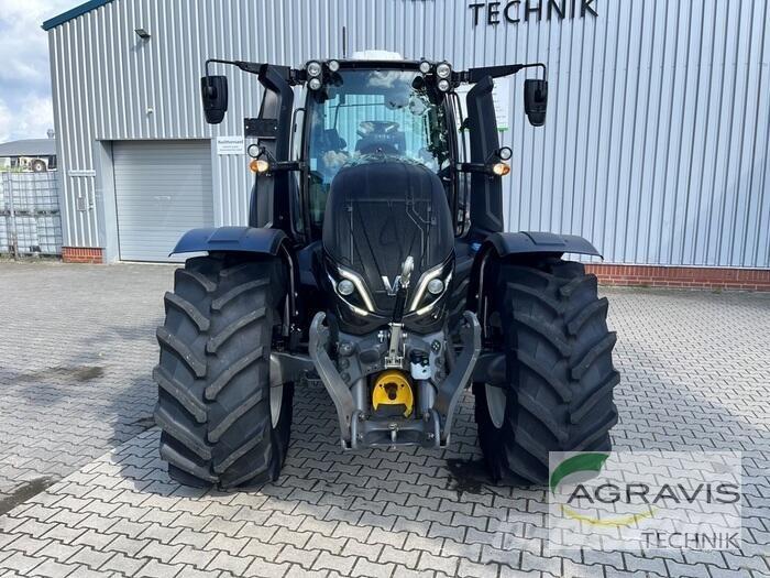 Valtra T 235 D 2A1 Tratores Agrícolas usados