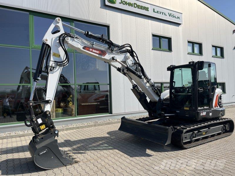 Bobcat E88 Escavadoras de rodas