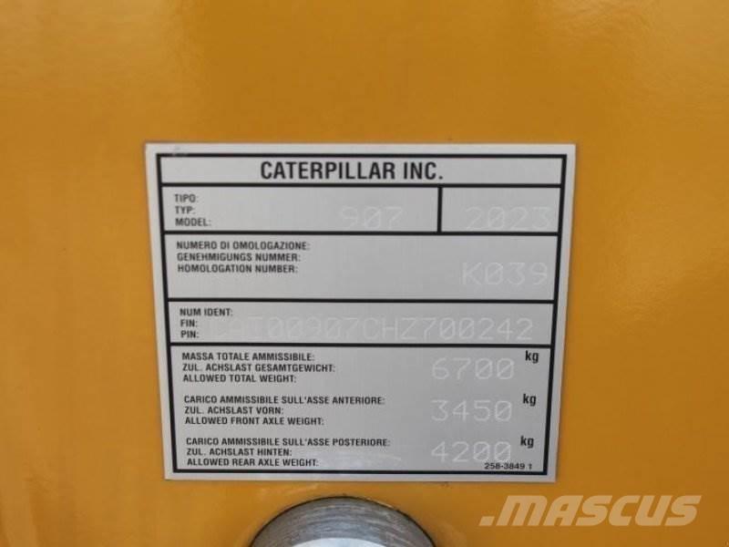 CAT 907 Carregadeiras de rodas