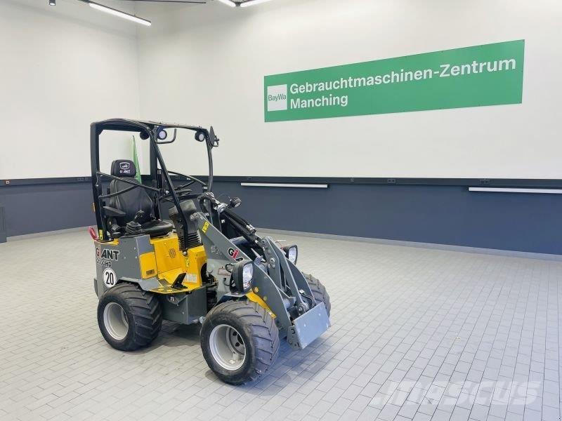 GiANT G1200 HD Minicarregadeiras
