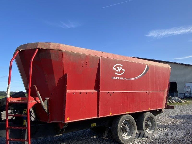 JF VM 24-3 SC Alimentadores de misturadoras