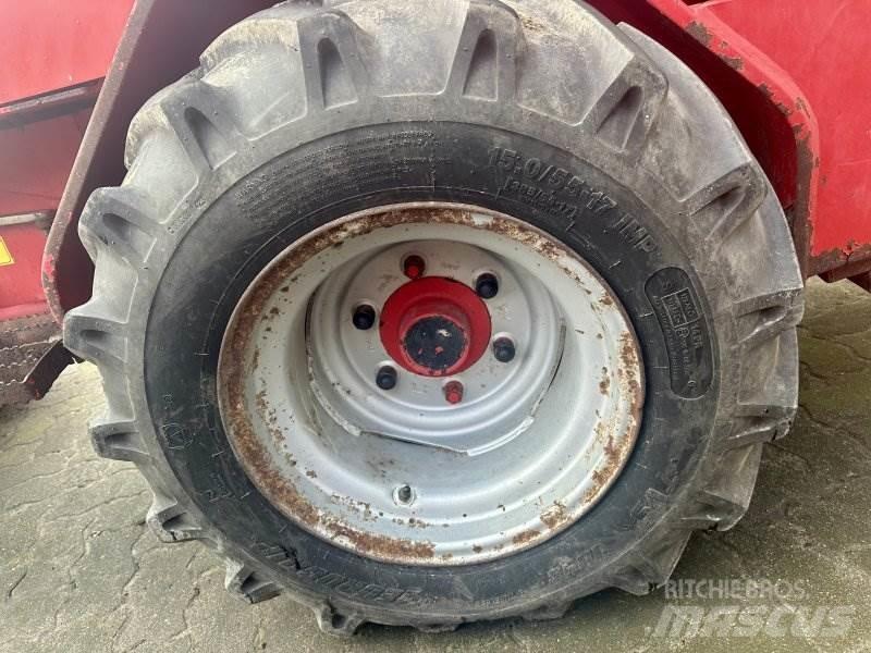 Schäffer 3550 Carregadoras frontais e escavadoras