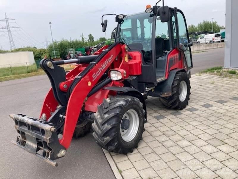 Schäffer Z4670 Minicarregadeiras