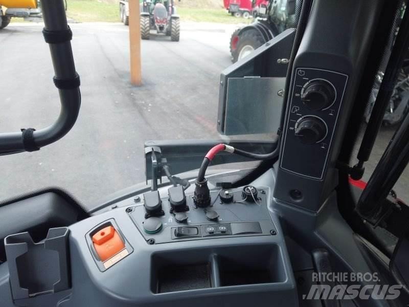 Valtra Q305 Tratores Agrícolas usados