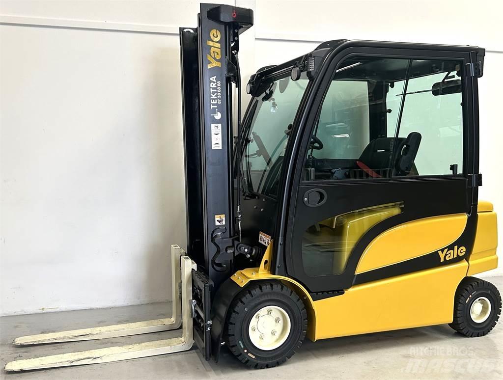 Yale ERP30VL (LWB) Empilhadores eléctricos