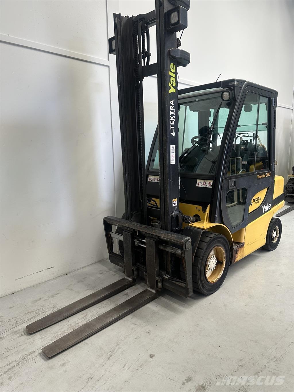 Yale GLP30VX Empilhadores a gás