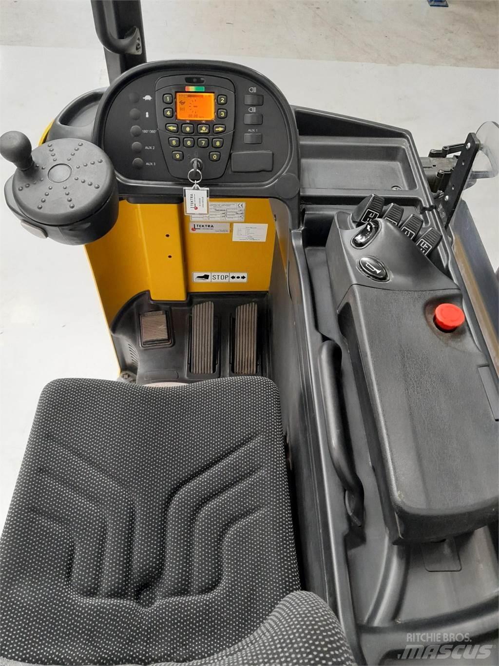 Yale MR14 Empilhadores Elevadores