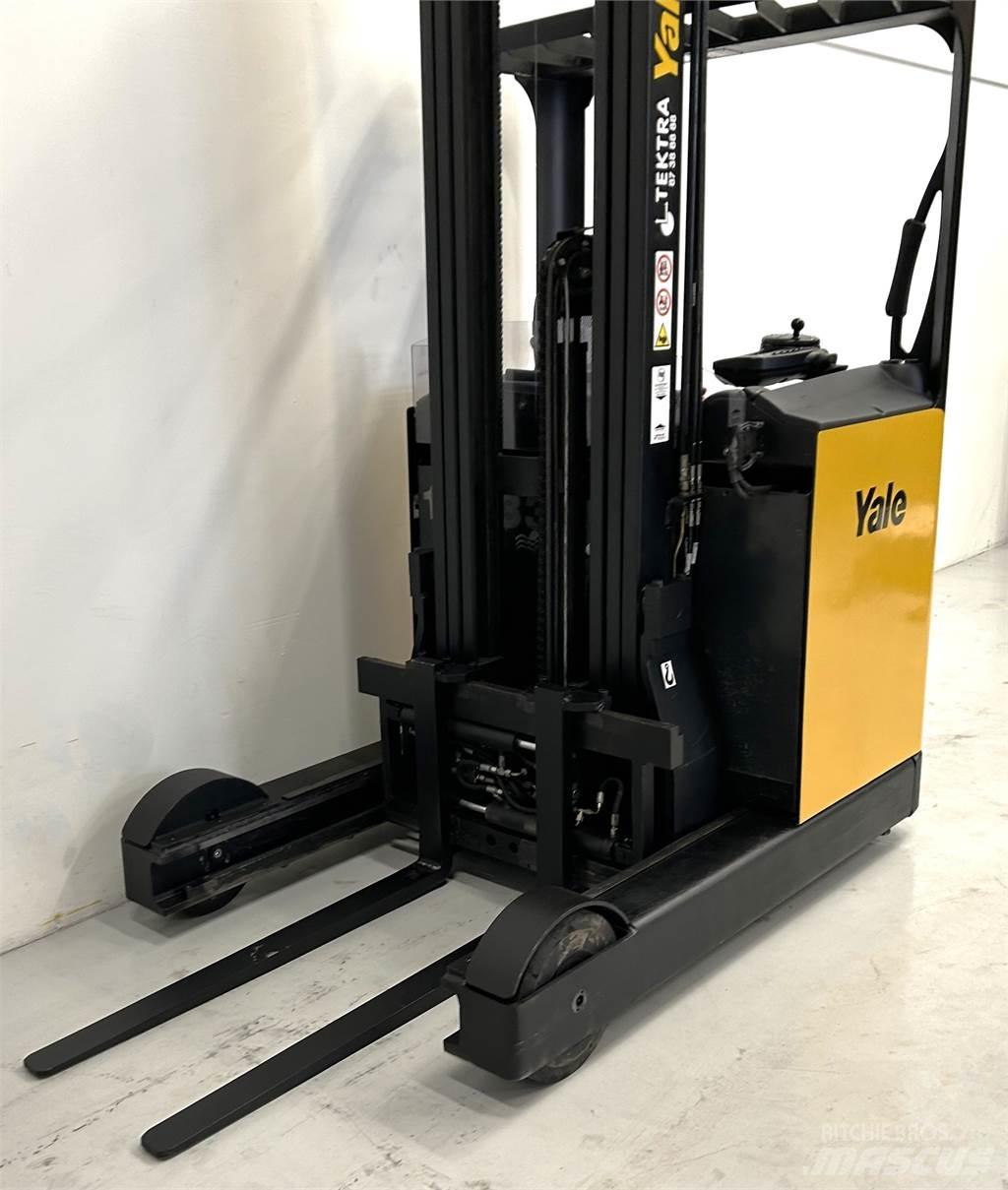 Yale MR16 Empilhadores Elevadores