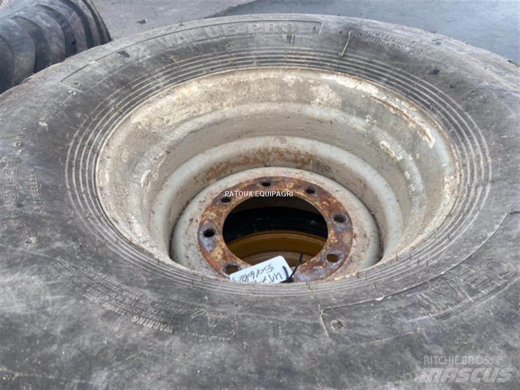 BKT 550/60R22,5 Pneus Agrícolas