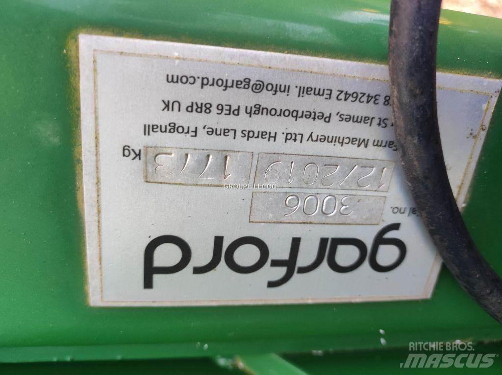 Garford ROBOCROP Cultivadores de cultura em linha