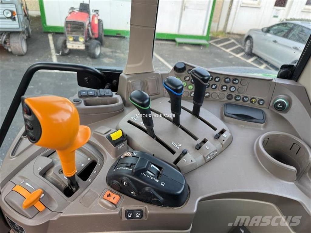 John Deere 6100M Tratores Agrícolas usados