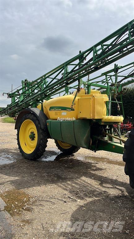 John Deere 732 Pulverizadores rebocados