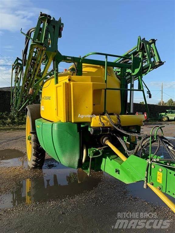 John Deere M740 Pulverizadores rebocados