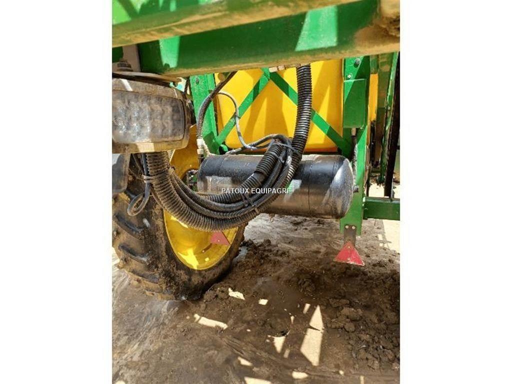 John Deere M740i Pulverizadores rebocados