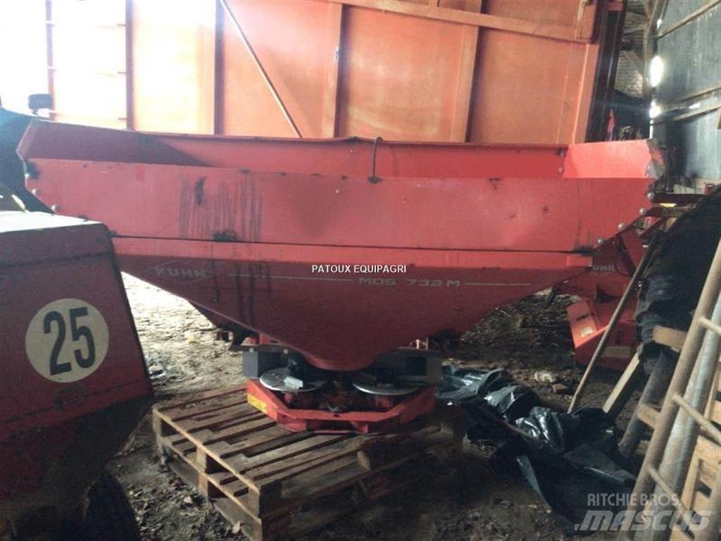 Kuhn MDS732 Espalhadores de minério