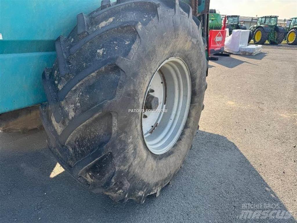 Rolland RT175 Espalhadores de estrume