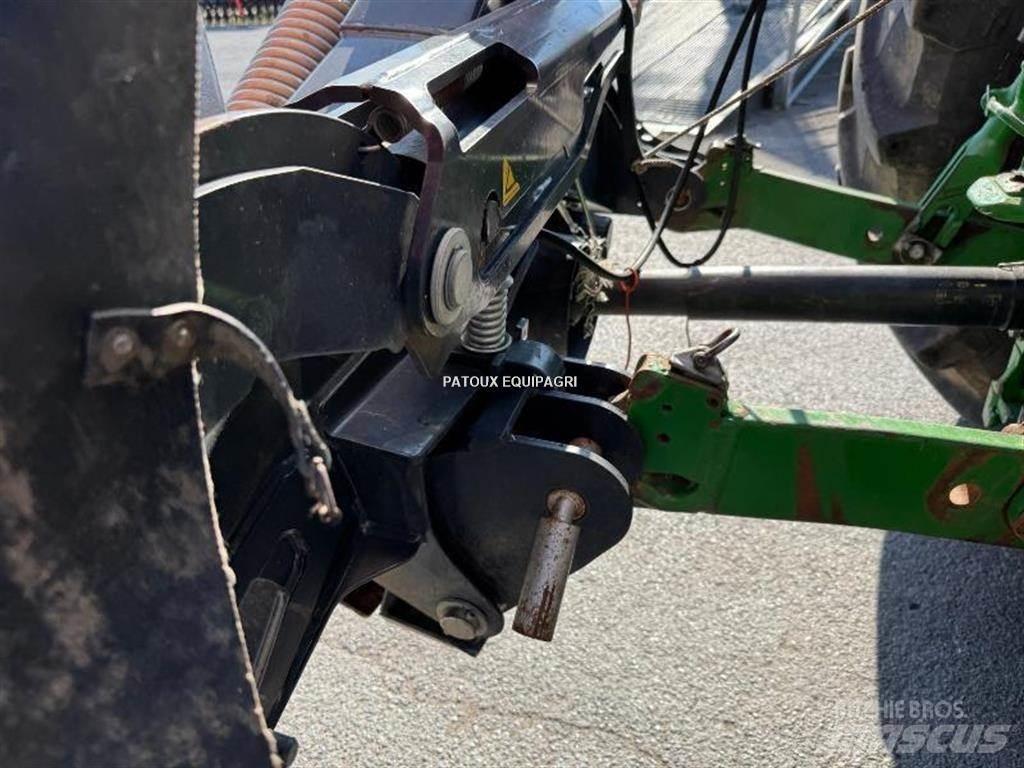 Vicon EXTRA 332 Grades mecânicas e moto-cultivadores