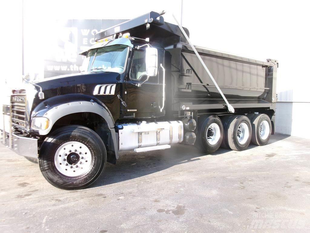 Mack GR64F Camiões basculantes