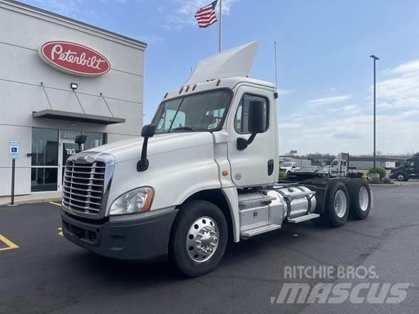 Freightliner CASCADIA 116 Cavalos Mecânicos