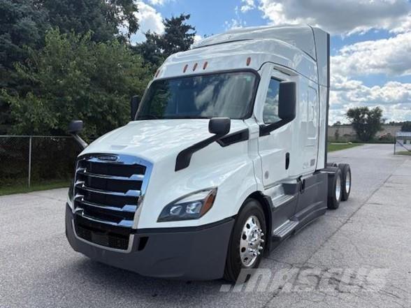 Freightliner CASCADIA 116 Cavalos Mecânicos